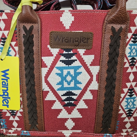 Wrangler Women's Southwestern Burgundy Crossbody Tote Bag WG2203-8120SBDY NWT - Picture 2 of 9